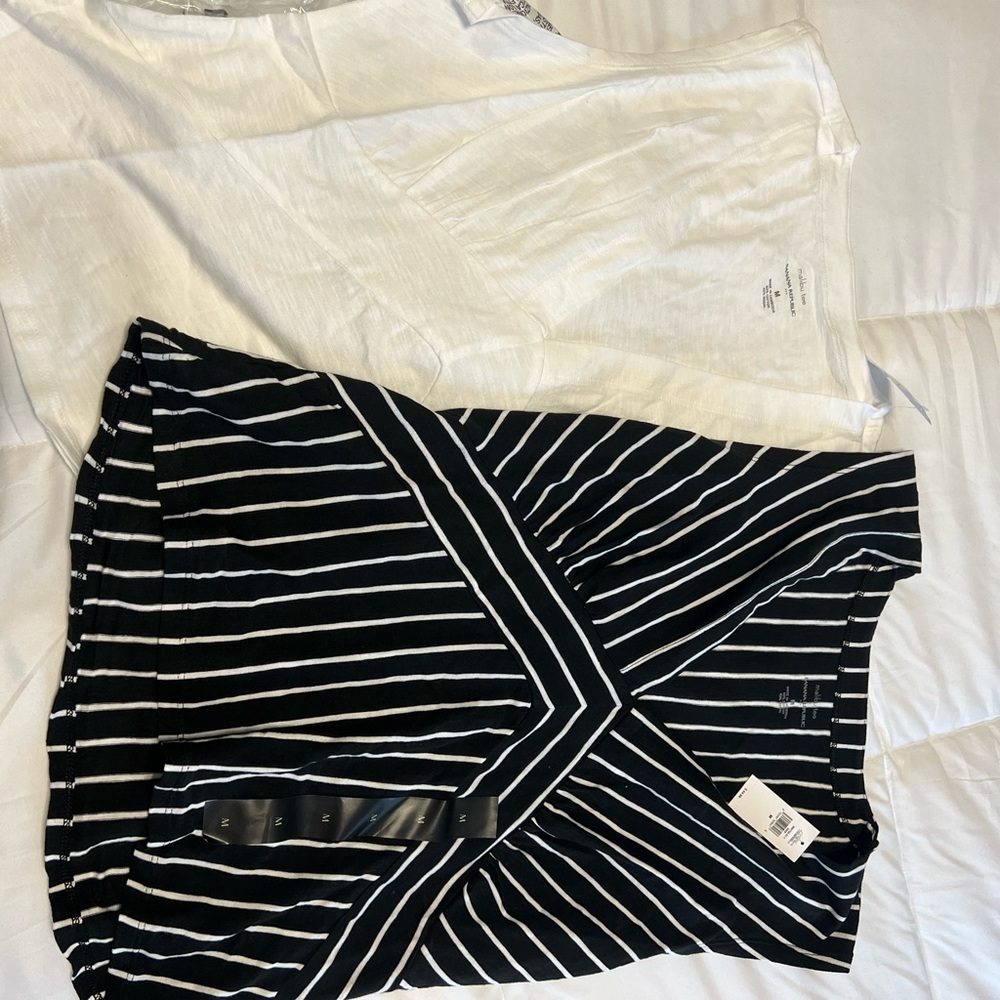 Banana republic tanks